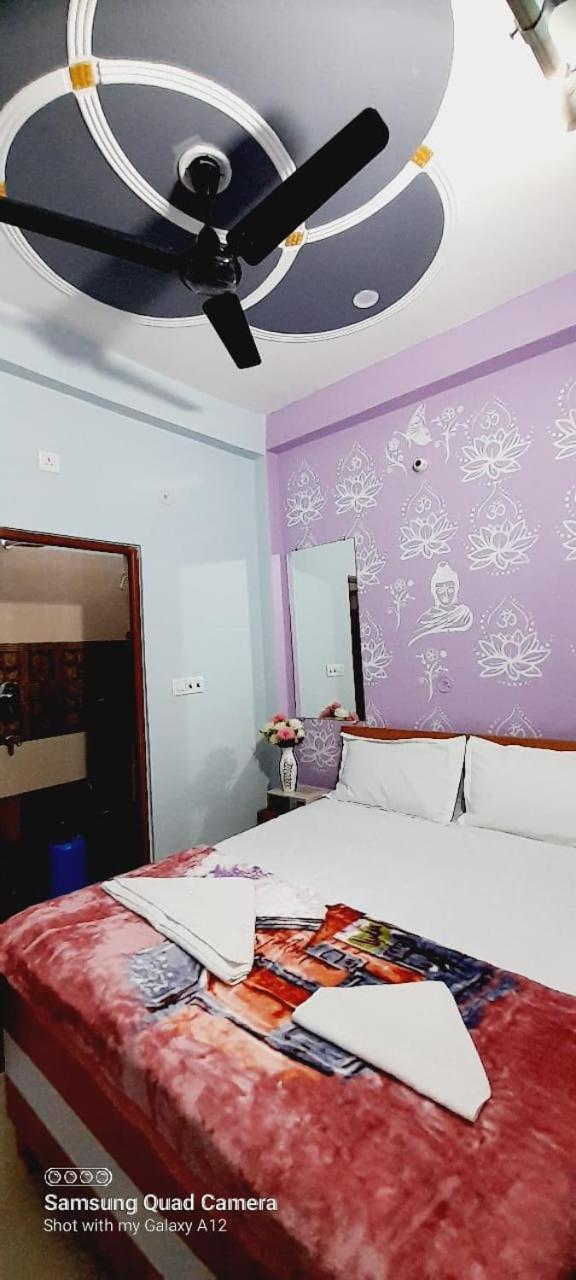 Shiv Niketan Guest House 200Mtr From Shri Ram Mandir Ayodhya Exterior foto