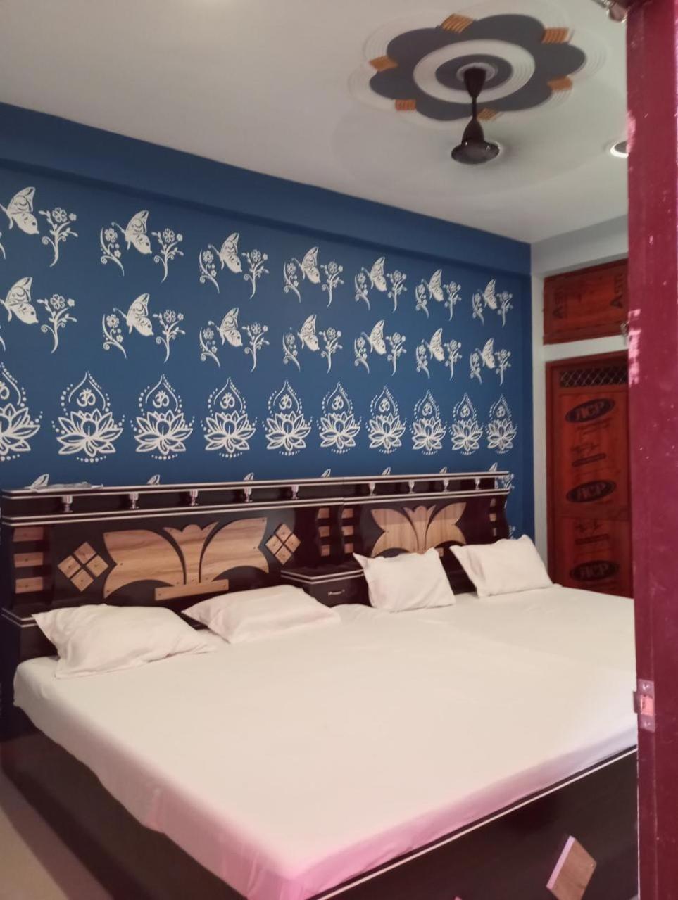 Shiv Niketan Guest House 200Mtr From Shri Ram Mandir Ayodhya Exterior foto